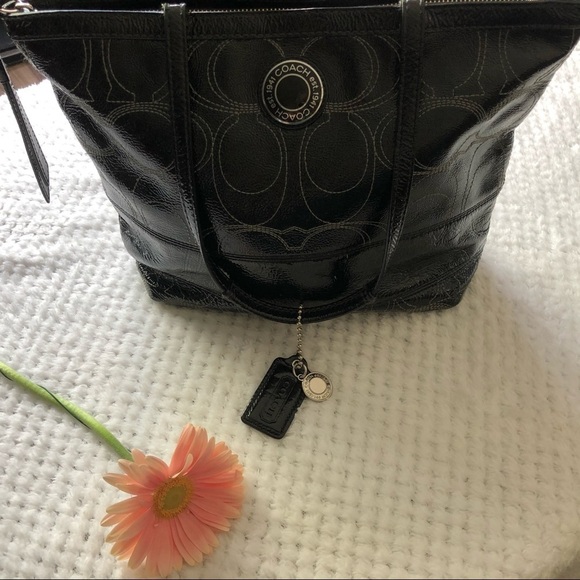 Coach black patent hobo bag leather F1280-F19198 Shoulder - Picture 4 of 10